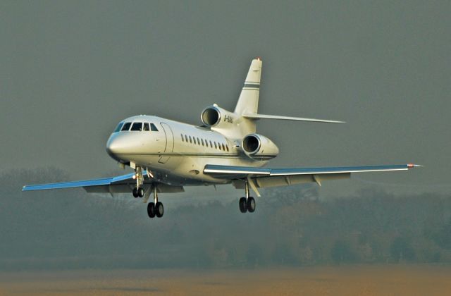 Dassault Falcon 900 (G-SABI)