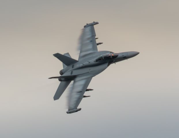 McDonnell Douglas FA-18 Hornet (16-9208) - EA-18 Growler showing off at EAA Airventure 2019.