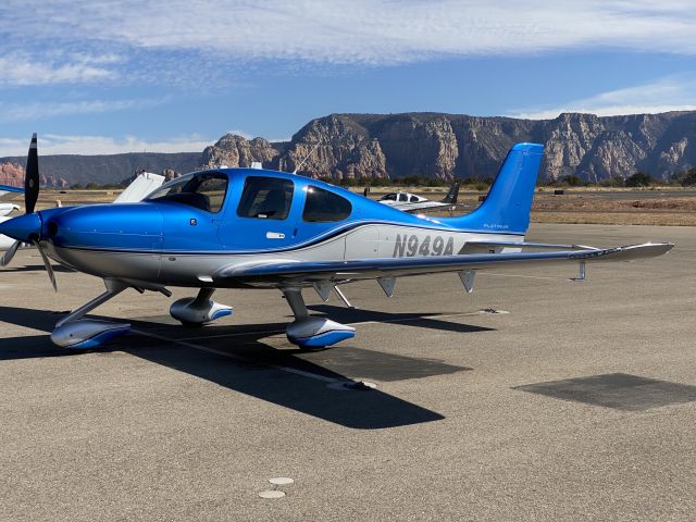 Cirrus SR-22 (N949A) - Lunch at Sedona