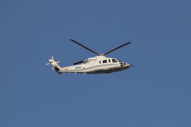 Cessna Skyhawk (N1BG) - Back yard, Baton Rouge, LA.