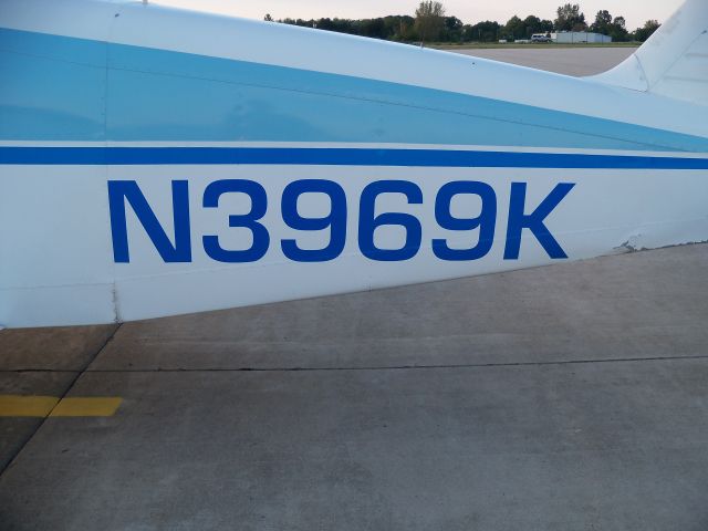 Piper Cherokee (N3969K)