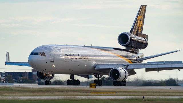 Boeing MD-11 (N276UP)