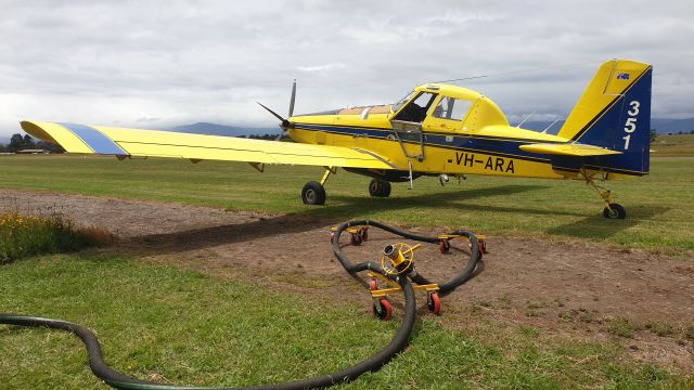 VH-ARA — - Lilydale Airport