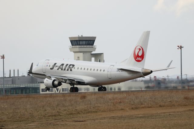 Embraer 170/175 (JA218J) - 29 December 2016:HKD-ITM.