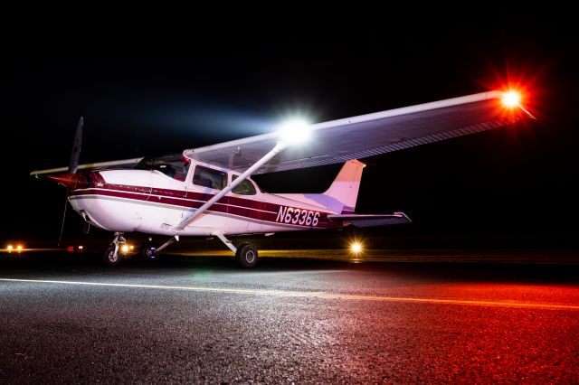 Cessna Skyhawk (N63366) - Flew this 172 out to 50I with some friends and got a few night shots.