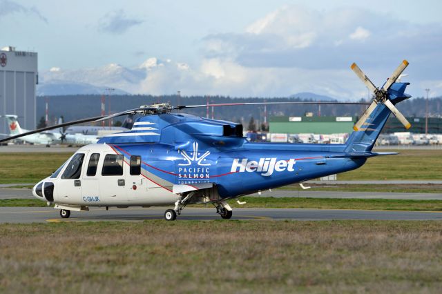 Sikorsky S-76 (C-GHJK)