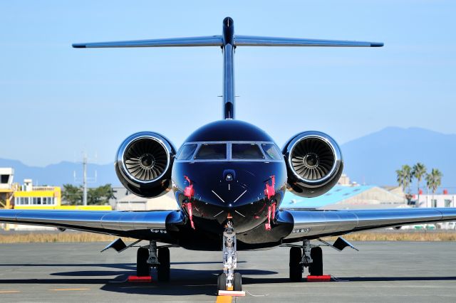 Bombardier Global Express (N2020Q)