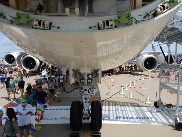 BOEING 747-8 (N616UP) - EAA Airventure 2019