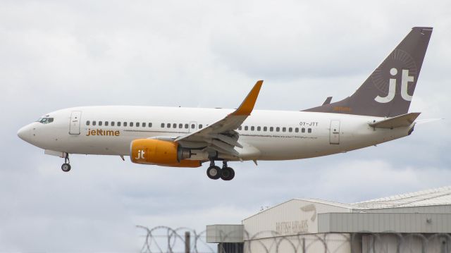 Boeing 737-700 (OY-JTT)