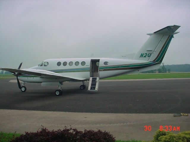 Beechcraft Super King Air 200 (N2U) - Parked on ramp 7/30/09