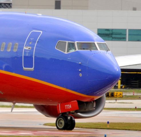 Boeing 737-700 (N7724A)