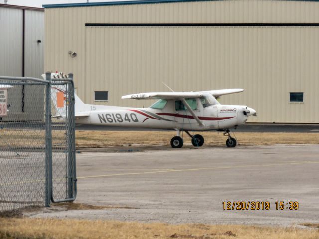 Cessna 152 (N6194Q)