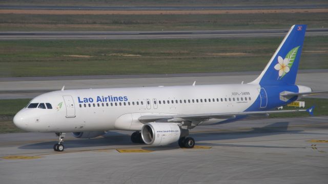 Airbus A320 (RDPL-34199)