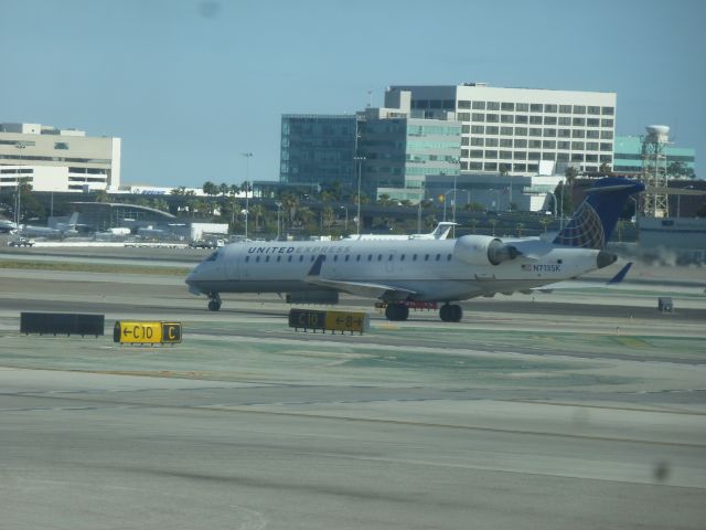 Canadair Regional Jet CRJ-700 (N713SK)