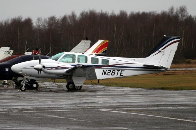 Beechcraft Baron (58) (N28TE) - 26-Feb-12