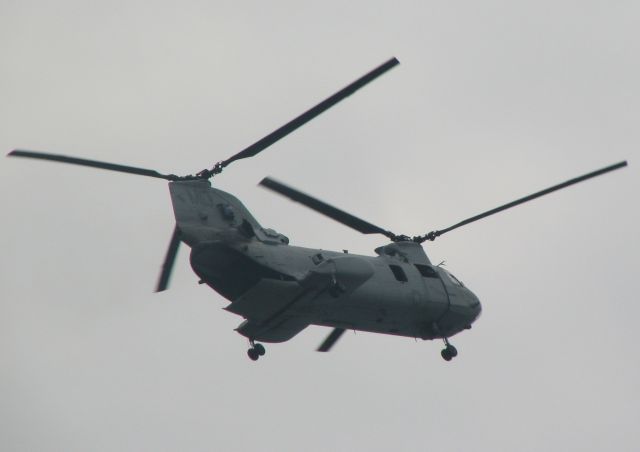 — — - at Thunder Over the Boardwalk in Atlantic City, NJ 2009.    USMC CH-46E SeaKnight