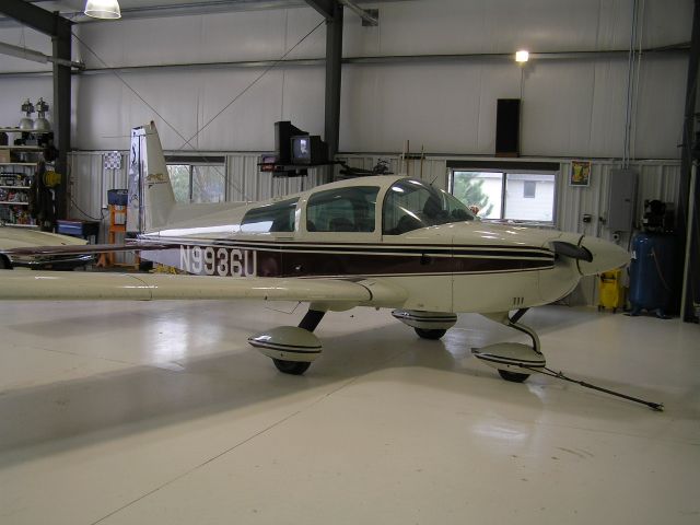 Grumman AA-5 Tiger (N9936U)