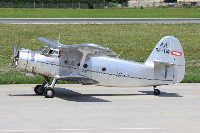 Antonov An-2 (OK-TIR) - Glad that this old beauty is based at Innsbruck :D always interesting and nice to see this oldie flying around the airport for a few sight seeing flights :)