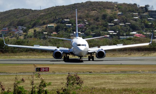 Boeing 737-900 (N804DN)