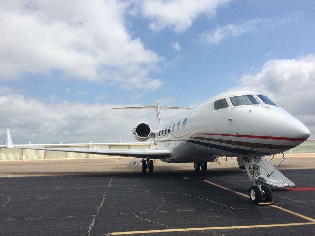 Gulfstream Aerospace Gulfstream G650 — - G650 at Waco Flying Service FBO