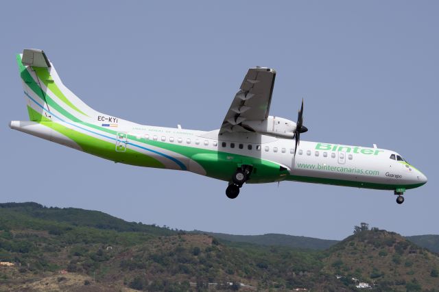 Aerospatiale ATR-72-500 (EC-KYI)