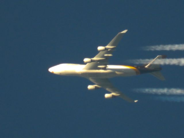 Boeing 747-400 (N575UP) - UPS2964br /SDF-ONTbr /01/10/22