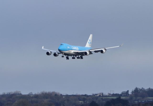 Boeing 747-400 (PH-CKB) - KLM cargo b747-406f(er) ph-ckb landing in shannon from amsterdam to pick up horses for its flight to miami 1/12/20.