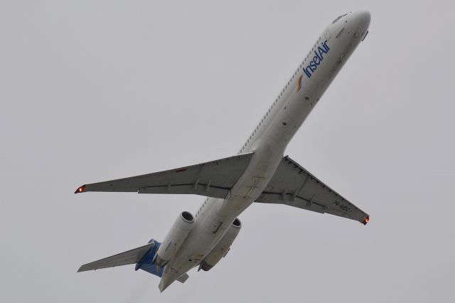 McDonnell Douglas MD-83 (P4-MDG)