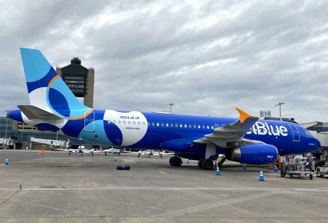 Airbus A320 (N554JB) - 10/20/23