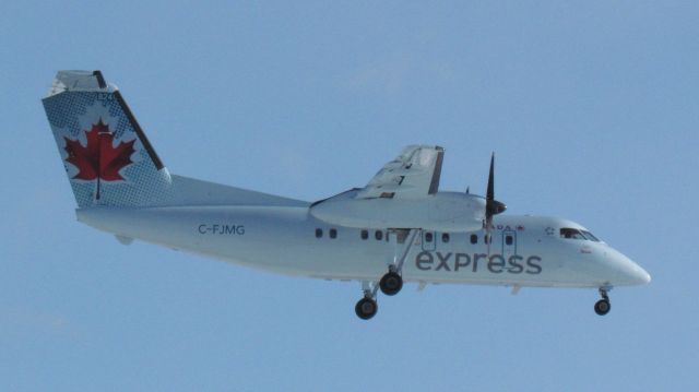 de Havilland Dash 8-100 (C-FJMG)