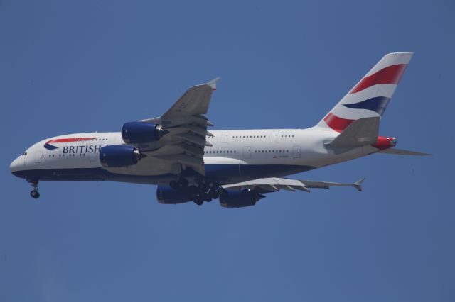 Airbus A380-800 (G-XLEC)