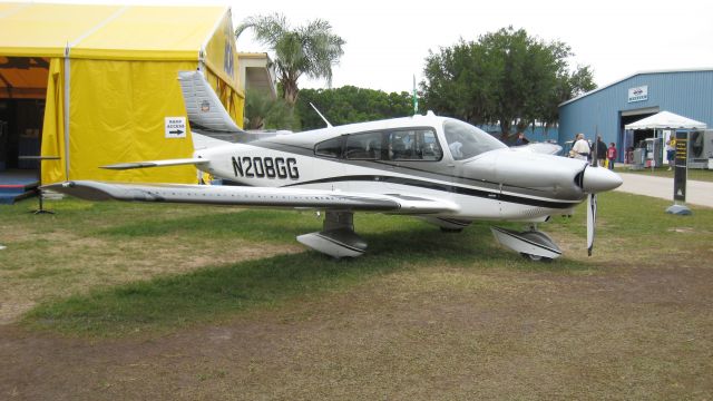 Piper Cherokee (N208GG) - AOPA Get your Glass Sweepstakes Aircraft at Sun-n-Fun, Lakeland, FL, April 13, 2008.