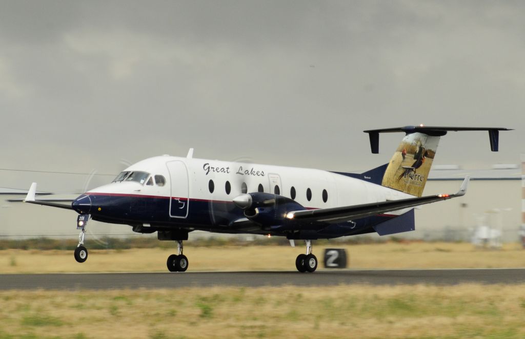 Beechcraft 1900 (N201GL) - The Mighty Beechcraft 1900 departs runway one-two at KMCE, Merced Regional Airport