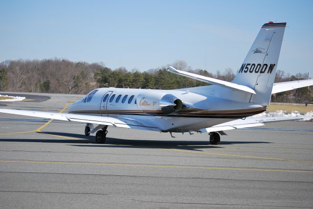 Cessna Citation V (N500DW) - Taxiing at KJQF - 3/4/09