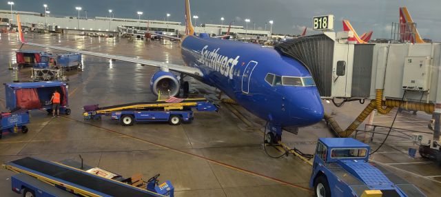 Boeing 737-800 (N8512U) - N8512U Southwest Airlines Boeing 737-8H4 s/n 38816 - Chicago Midway International Airport KMDWbr /Photo: Pilar Dumasbr /(TDelCoro)br /October 2, 2021