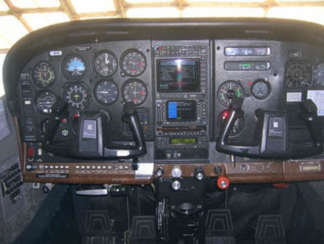 Cessna Skylane (N7K)