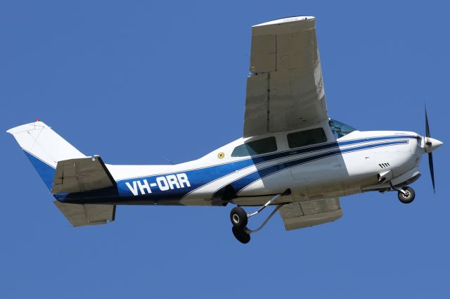 Cessna Centurion (VH-ORR)