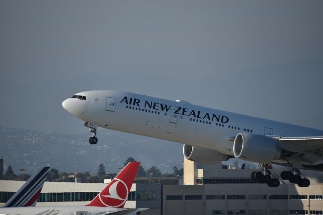 BOEING 777-300ER (ZK-OKN) - Taken 23 Aug 2019