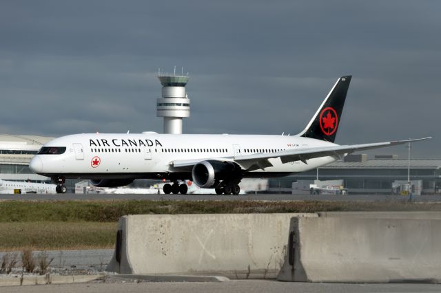 Boeing 787-9 Dreamliner (C-FVNF)