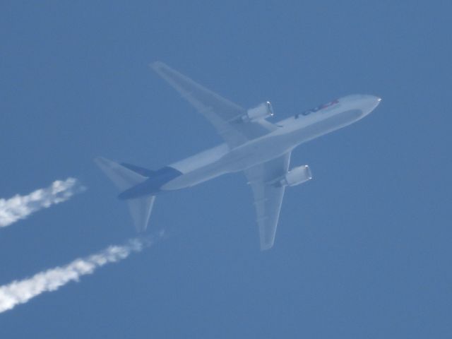 BOEING 767-300 (N136FE) - FDX781br /MEM-PDXbr /03/27/22