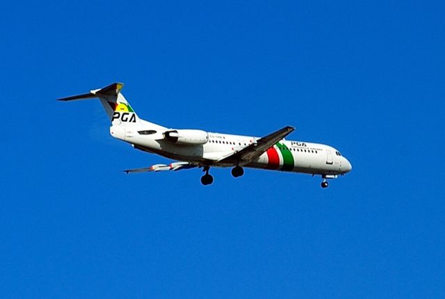 Fokker 100 (CS-TPB) - 2011 - Stored 09/2016. Scrapped 12/2018 at OPO 