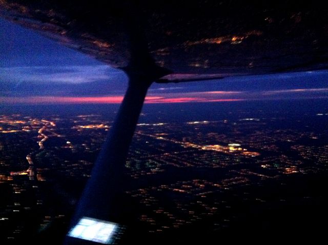 Cessna Skyhawk (N225RA) - Night solo