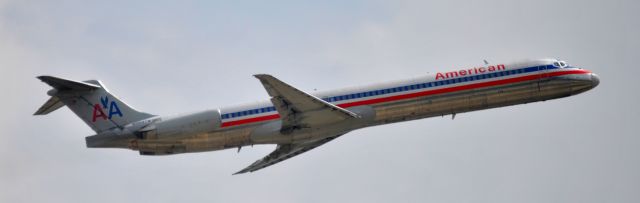 McDonnell Douglas MD-83 (N968TW)