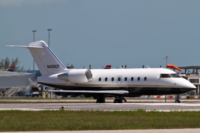 Canadair Challenger (N426CF)