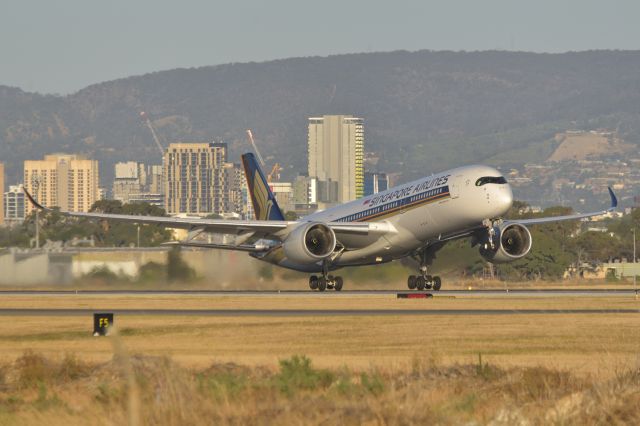 Airbus A350-900 (9V-SHG) - Early evening departure, runway 23