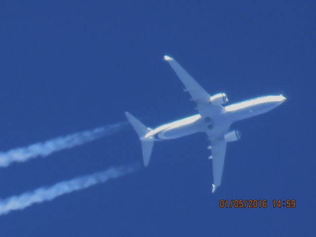 Boeing 737-800 (N551AS)