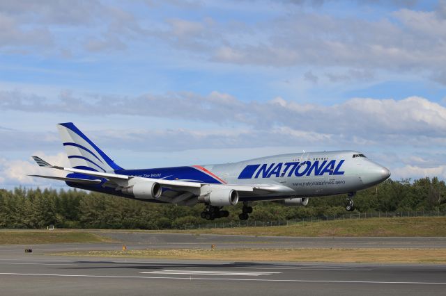 Boeing 747-400 (N919CA)