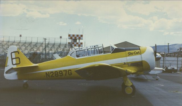 North American T-6 Texan (N2897G) - six cat