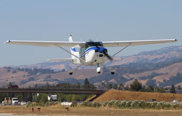 Cessna Skylane (N83RK)