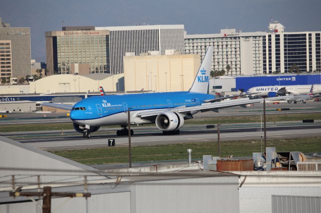 Boeing 777-200 (PH-BQC)